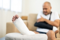 Pain and Foot Fractures